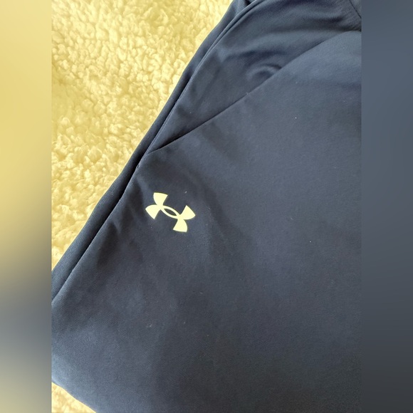 UNDER ARMOUR JOGGERS - Picture 4 of 8